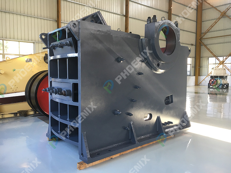 鄂式破碎機為什么機架會開裂？